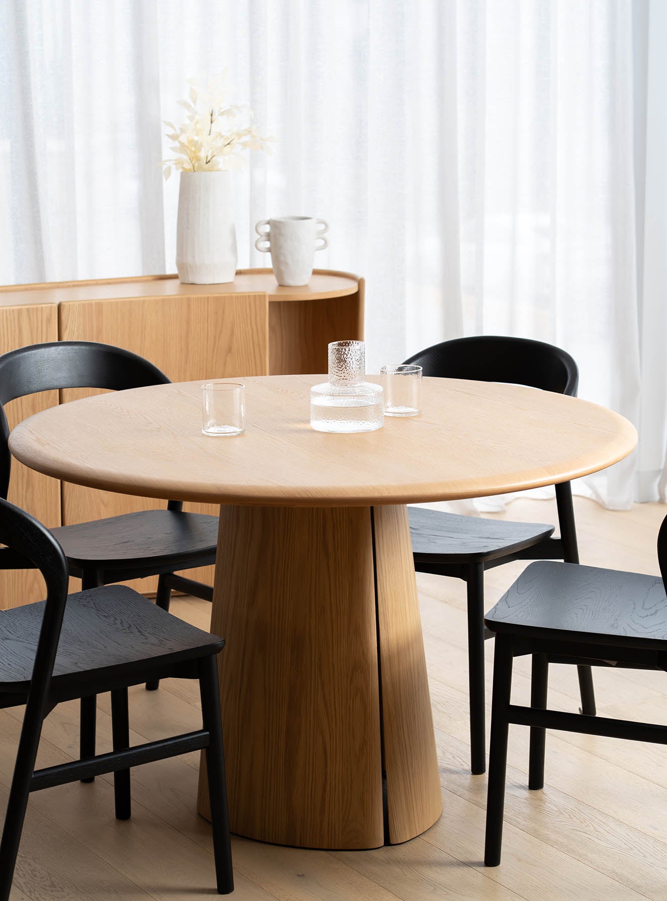 Lucy Round Dining Table