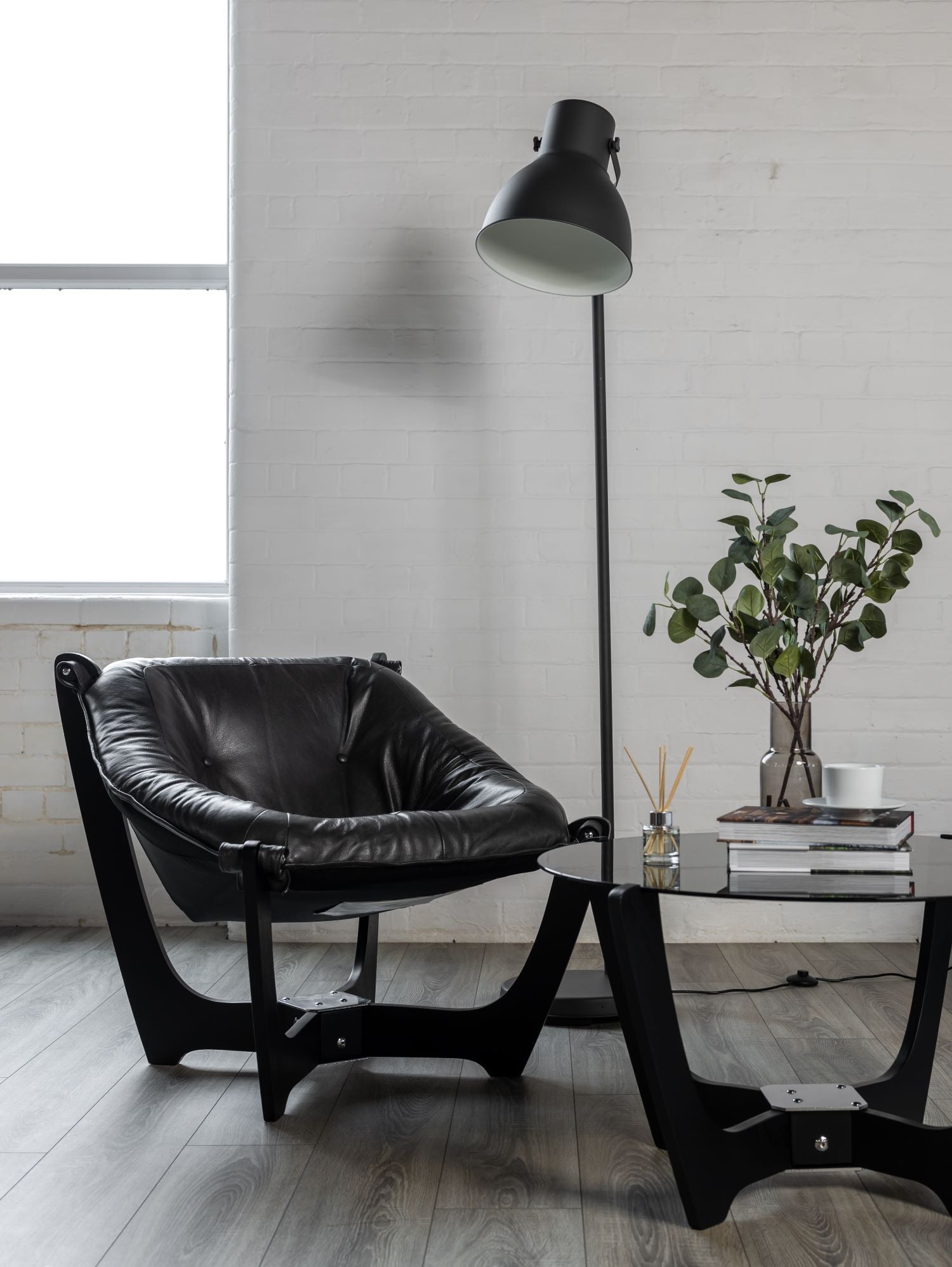 Luna Chair (Low Back)