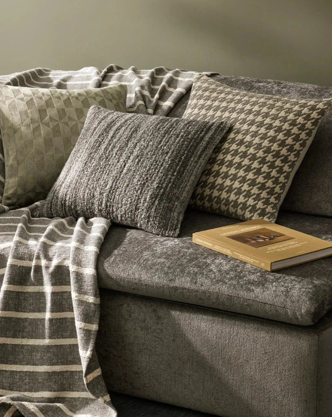Gigi Cushion