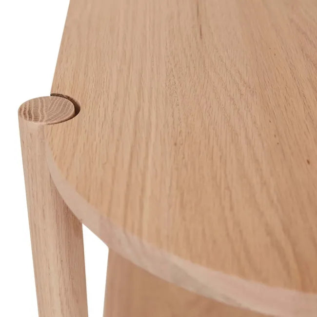 Linea Oslo Oval Console in New Oak