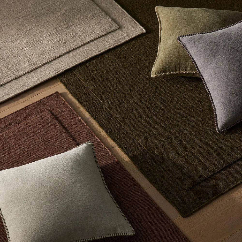 Cassio Mulberry Rug
