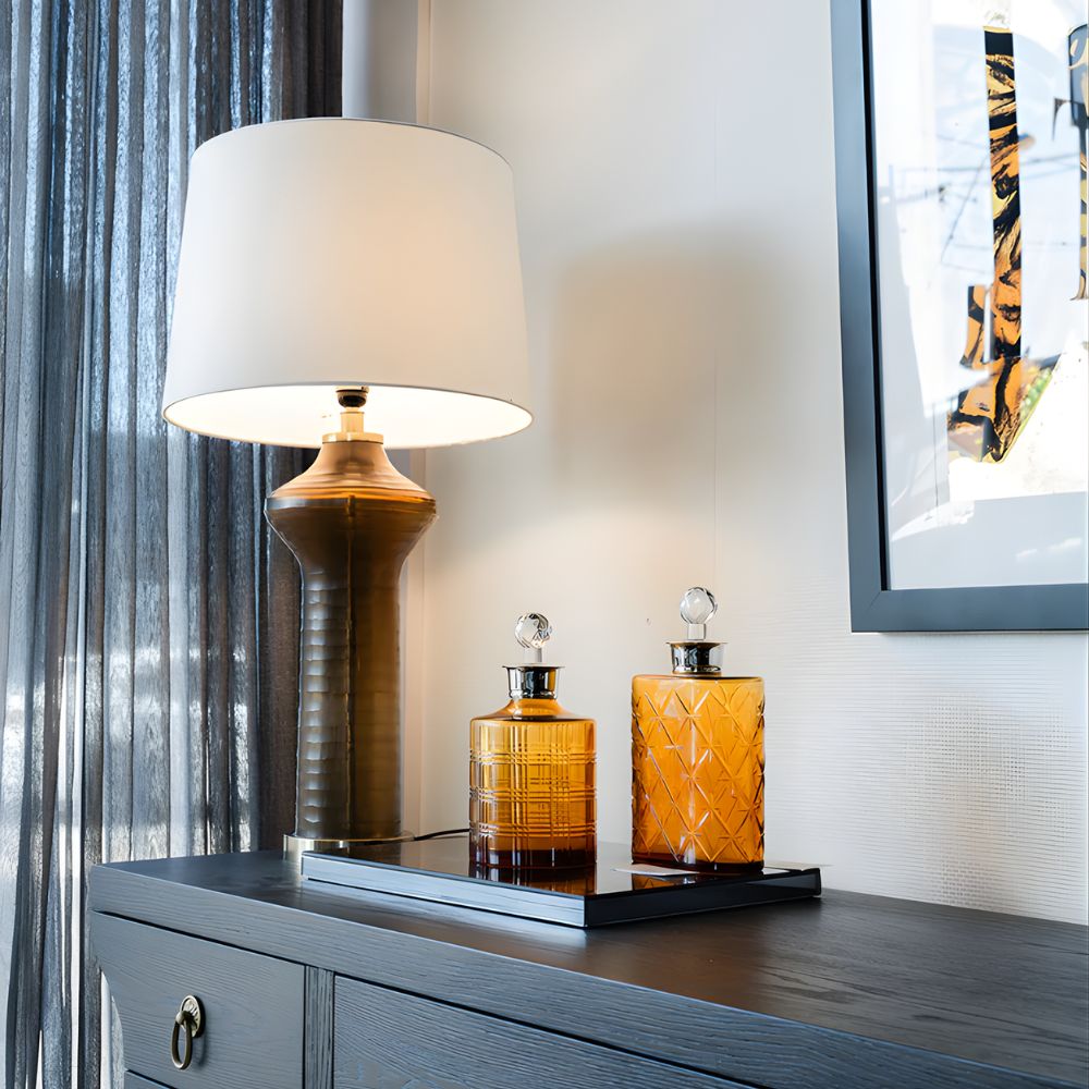 Chavez Lamp in Natural Linen