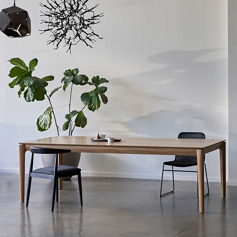 Hugo Dining Table