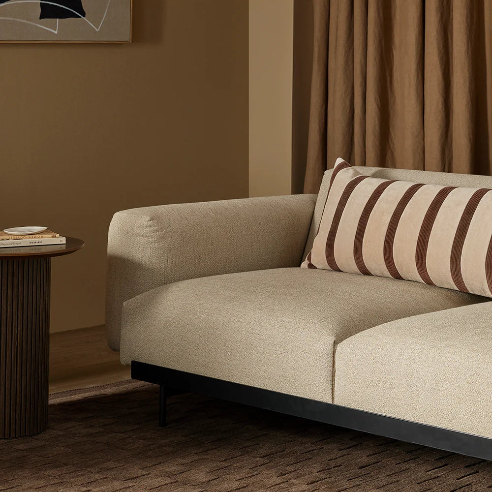 Huxley Cushion