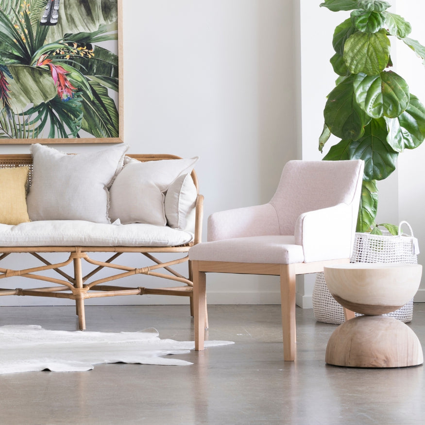 Kingston Carver Dining Chair in Fontaine