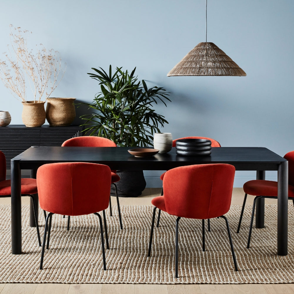 Linea Oslo Dining Table in New Oak