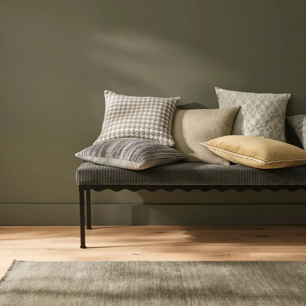 Nicolo Cushion