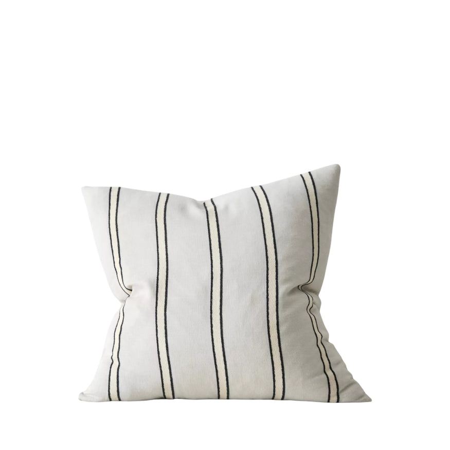 Vinnie Cushion